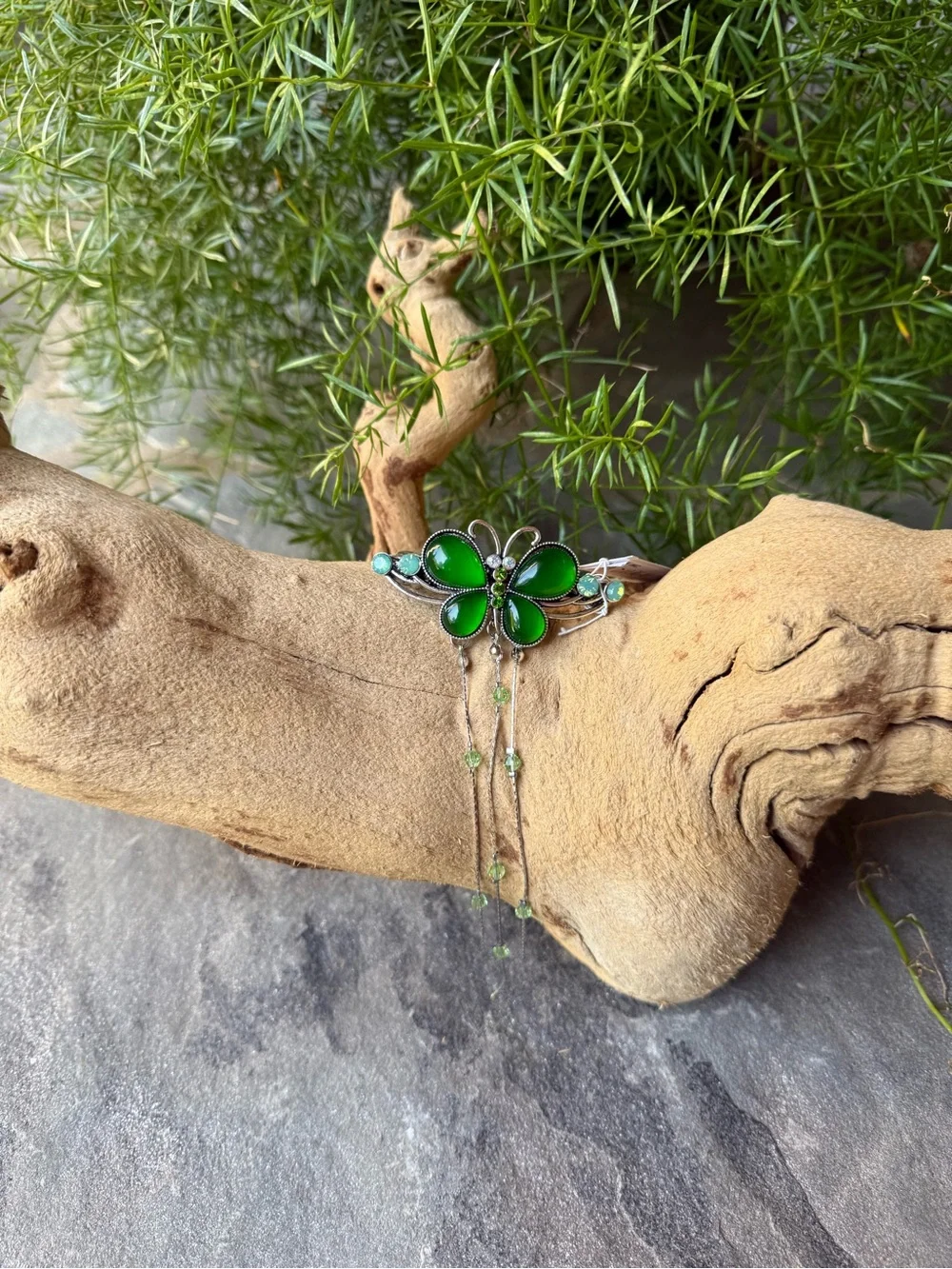 New🌟Free People-Green Butterfly Dangle Hair Clip